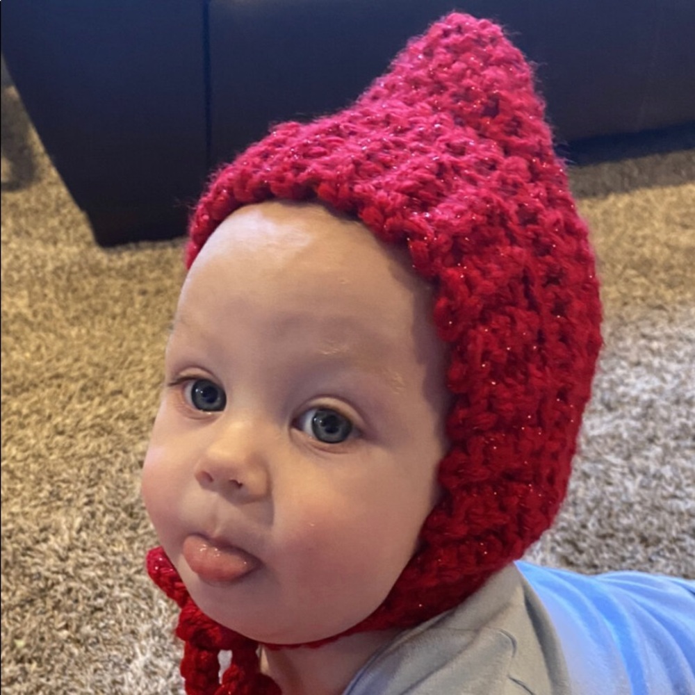 Chunky handmade Christmas bonnet